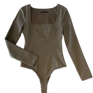 Taupe Square neck Bodysuit